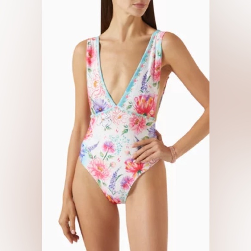 NWOT AquaBendita Tulipa One Piece Swimsuit
Size M $200
